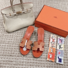 Hermes Sandals